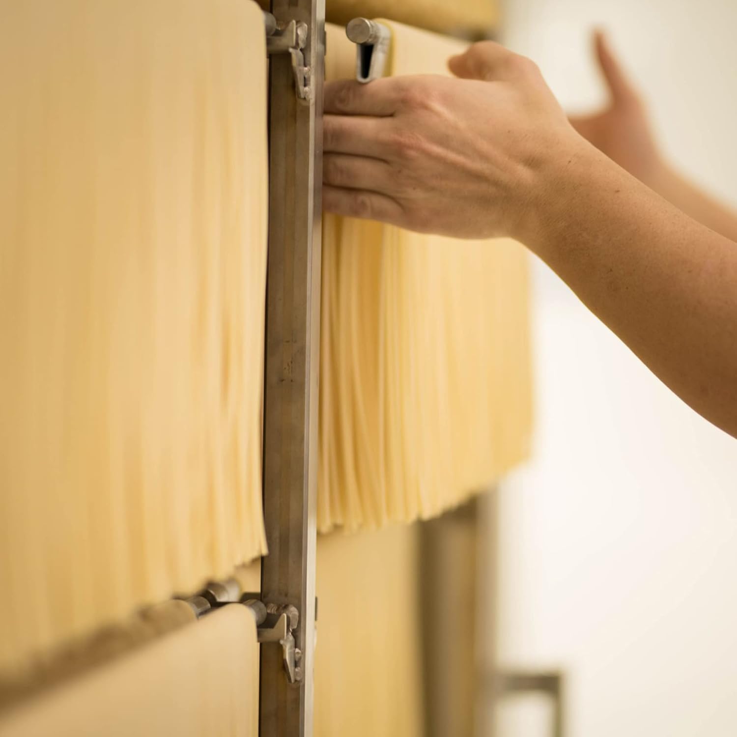 Marulo, Linguine Pasta, Artisan Bronze Die-Cut Pasta, 12 Pack x 1.1 lb